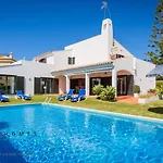 Greice Homes-650 Meters From The Beach, 4 Bedrooms For Holidays In Vilamoura-quarteira *