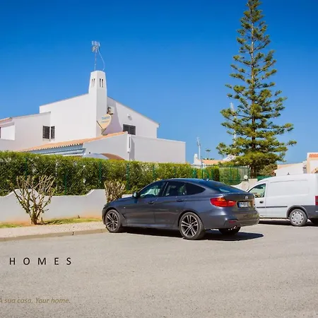 Holiday home Greice Homes-650 Meters From The Beach, 4 Bedrooms For Holidays In Vilamoura-quarteira Quarteira