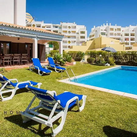 Greice Homes-650 Meters From The Beach, 4 Bedrooms For Holidays In Vilamoura-quarteira Vilamoura