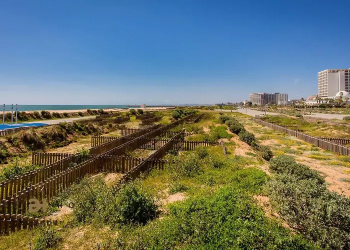 Greice Homes-650 Meters From The Beach, 4 Bedrooms For Holidays In Vilamoura-quarteira Quarteira